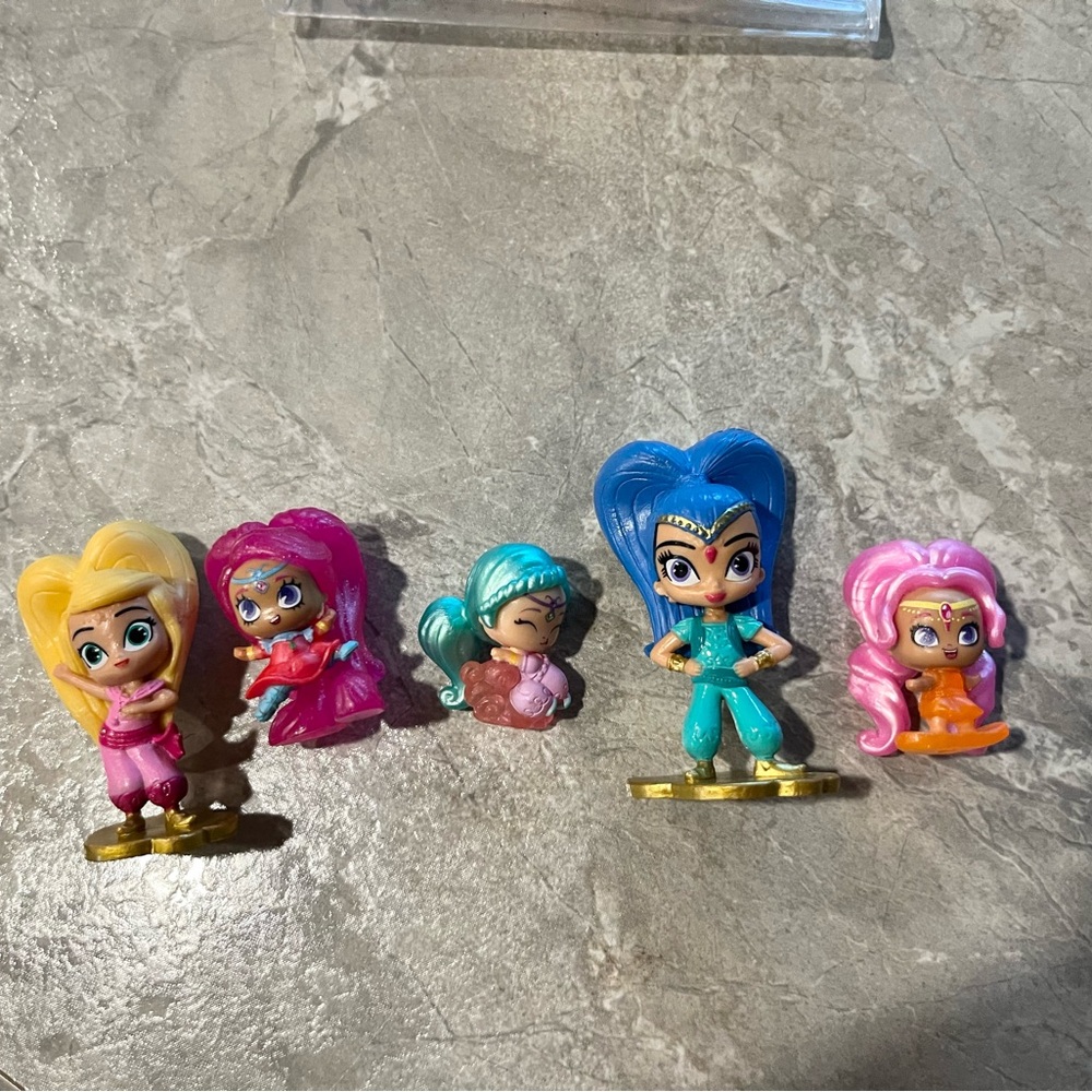 Mini Toy Figurine Set(18 pcs) - Picture 4 of 5
